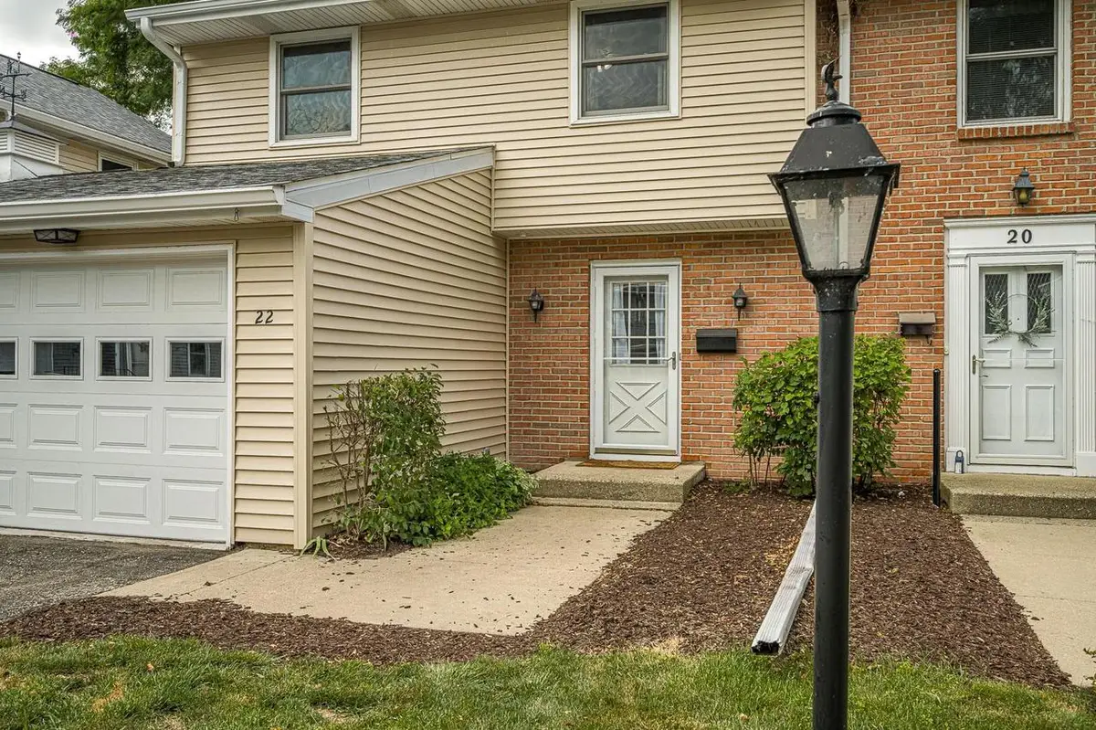 22 Whitcomb Circle, Madison, WI 53711 - #1