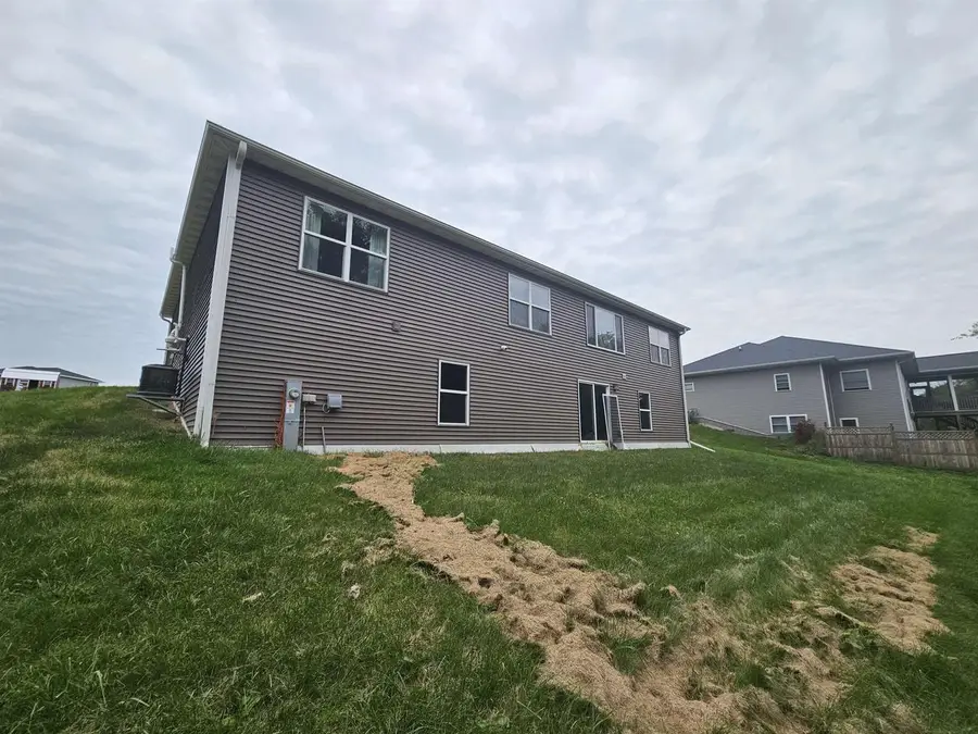 110 Dexter Drive, Cambria, WI 53923 - #2
