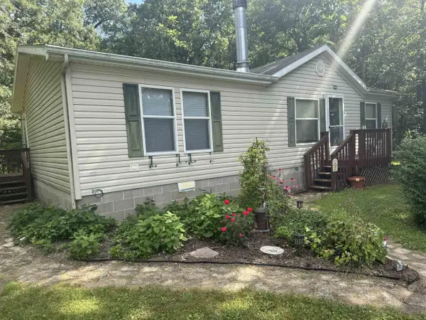 W6222 Meredith Road, New Lisbon, WI 53950