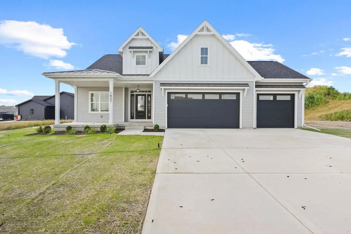 1421 Stonehaven Drive, Sun Prairie, WI 53590 - #1