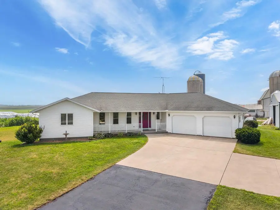W13282 Carter Road, Ripon, WI 54971 - #2