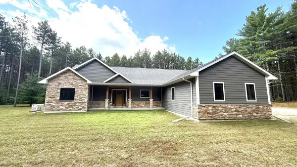 1833 S Duck Creek Drive, Friendship, WI 53934
