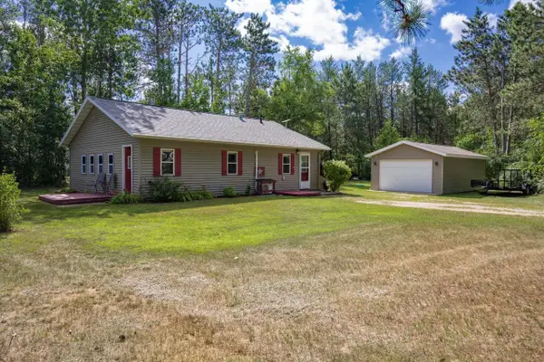 N8907 Raven Drive, New Lisbon, WI 53950
