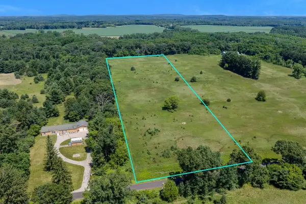 10 AC West Edgewood Drive, Oxford, WI 53952