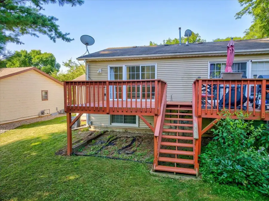 3065 Cimarron Trail, Madison, WI 53719 - #3