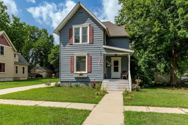 923 Highland Avenue, Beloit, WI 53511