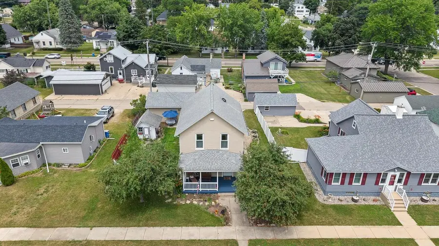 709 W Edgewater Street, Portage, WI 53901 - #2