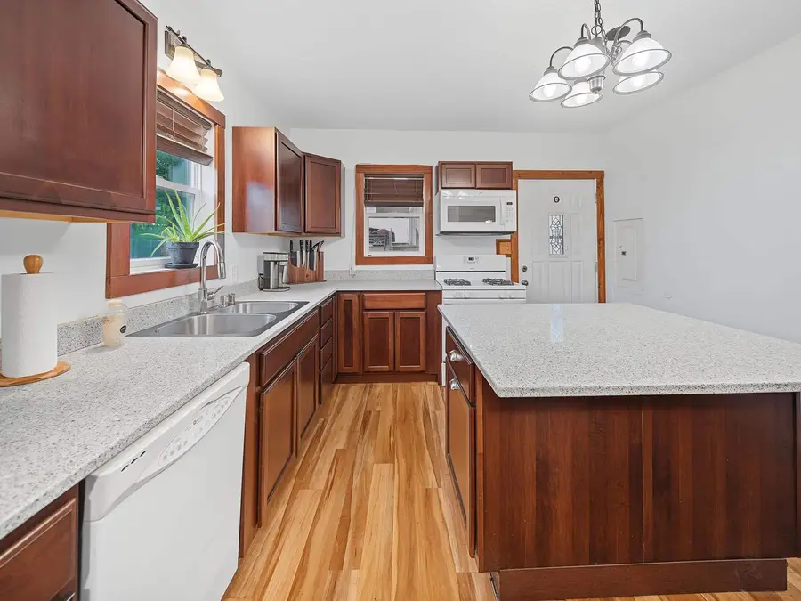427 E COOK Street, Portage, WI 53901 - #3