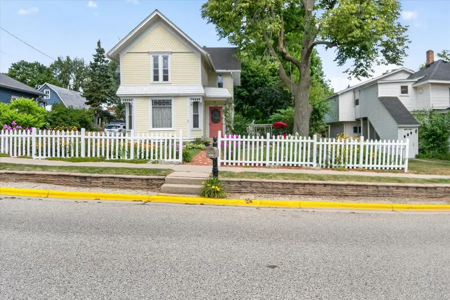 608 E High Street, Milton, WI 53563 - #3