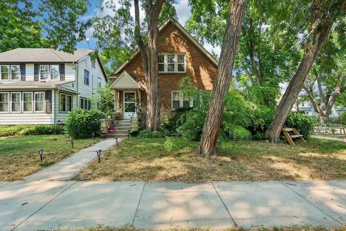 802 Emerson Street, Madison, WI 53715 - #1