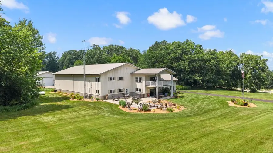 E6789 Loop Road, Reedsburg, WI 53959 - #2