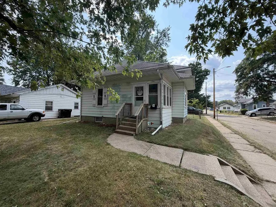1734 Fayette Avenue, Beloit, WI 53511 - #2