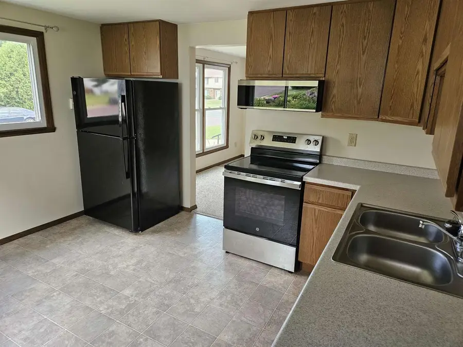 625 Cross Street, Poynette, WI 53955 - #2