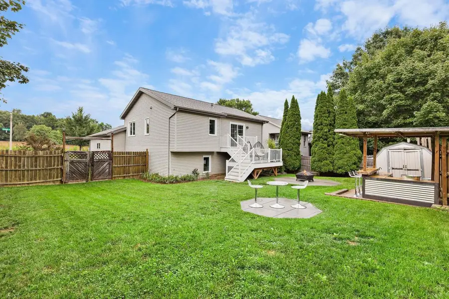 1817 Anhalt Drive, Madison, WI 53704 - #2
