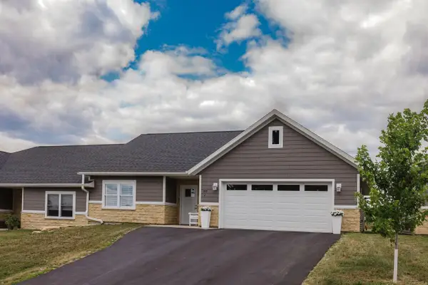 190 Antoine Street #2, Mineral Point, WI 53565
