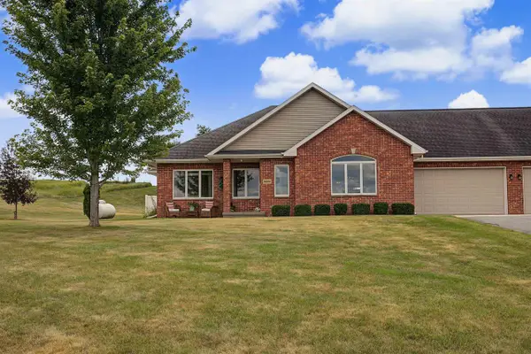 30193 Buncombe Road, Hazel Green, WI 53811