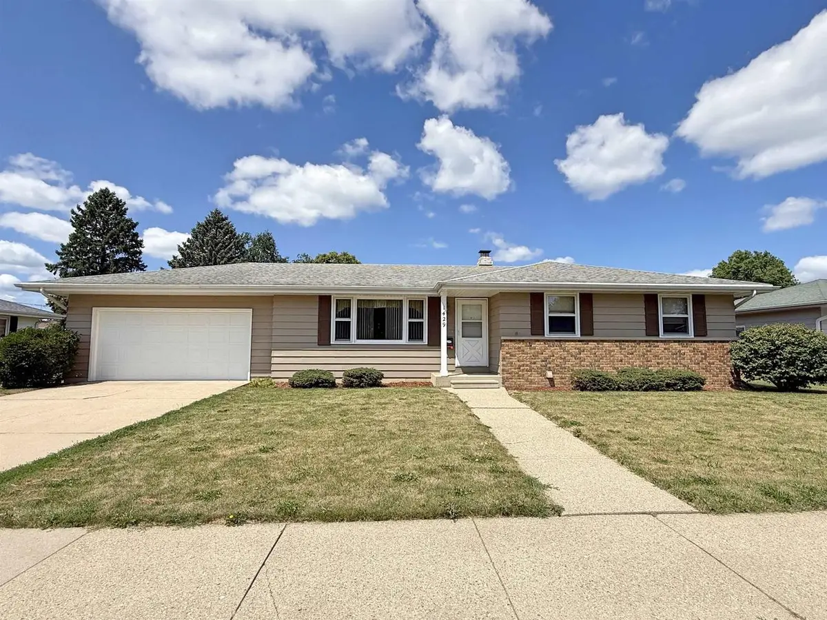 1429 N Pontiac Drive, Janesville, WI 53545 - #1