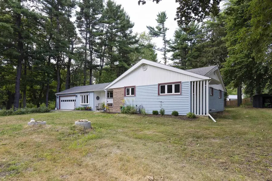 W5840 Hackbarth Road, Fort Atkinson, WI 53538 - #3