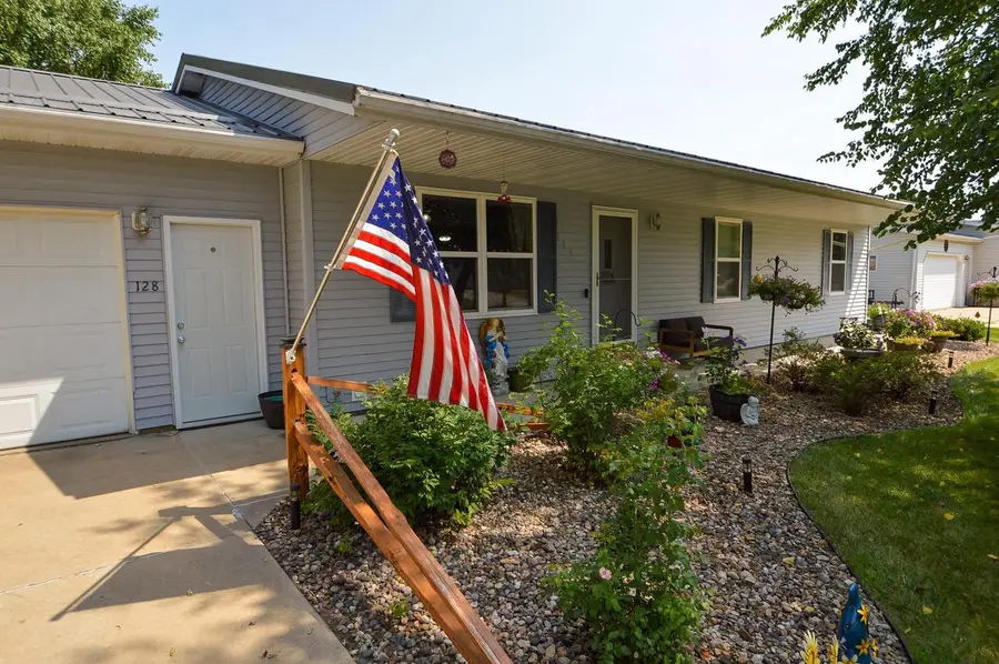 128 Wildwood Court, Boscobel, WI 53805 - #3