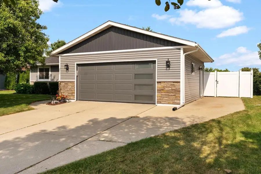 52 Hancock Lane, Evansville, WI 53536 - #3