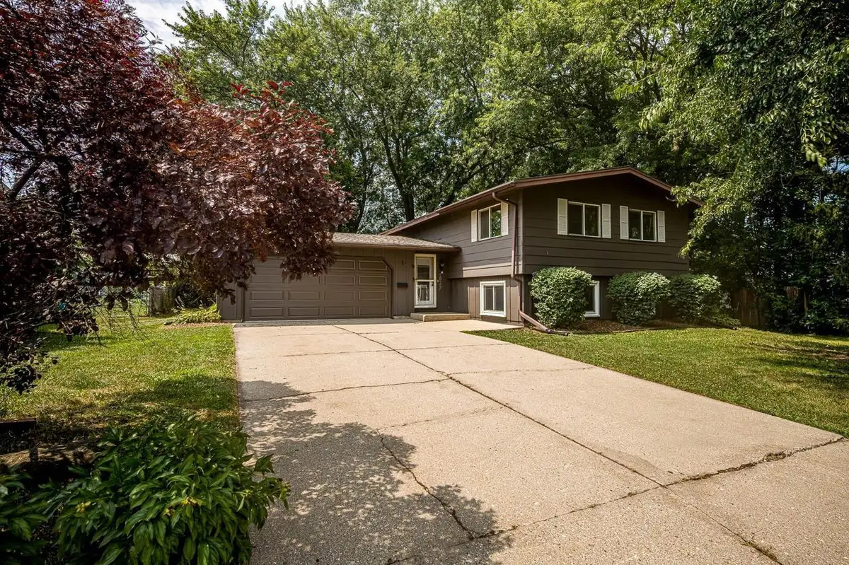 2627 10th Avenue, Monroe, WI 53566 - #1