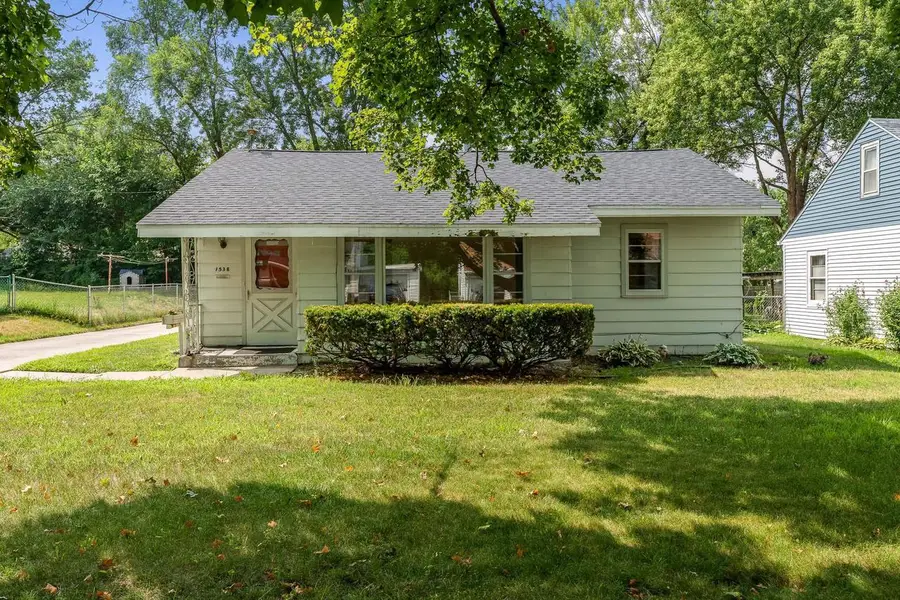 1538 Vernon Avenue, Beloit, WI 53511 - #2