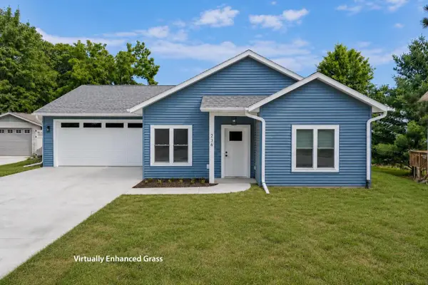 236 W 2nd Street, Reedsburg, WI 53959