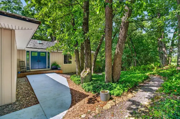 7116 Applewood Drive, Madison, WI 53719