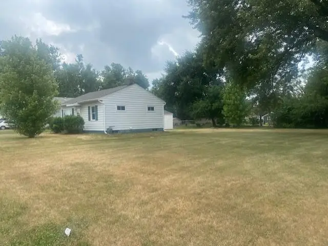 850 E Briar Lane, Beloit, WI 53511 - #2
