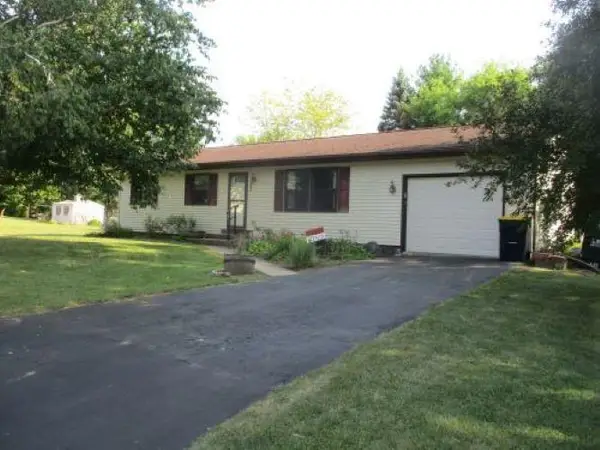109 Pleasant Street, North Freedom, WI 53951