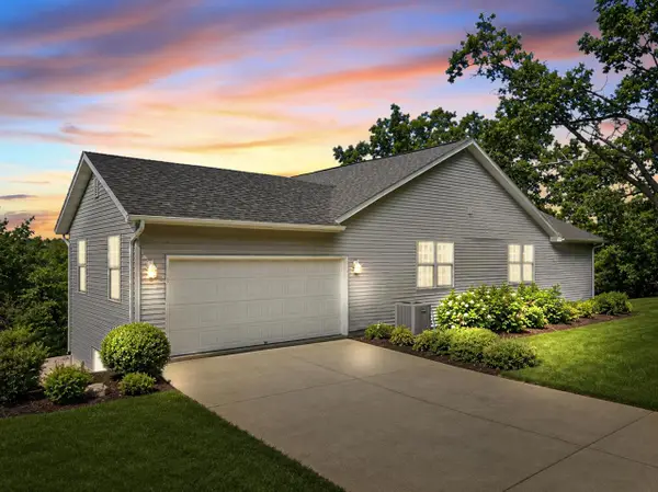 W9295 EMBERSON Lane, Blanchardville, WI 53516