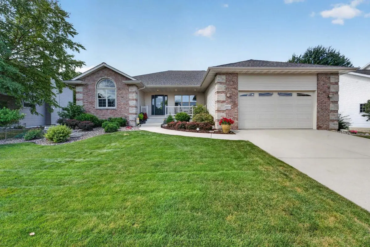 2055 St Albert The Great Drive, Sun Prairie, WI 53590 - #1