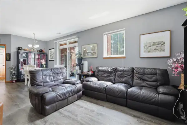 121 Metro Terrace #208, Madison, WI 53718