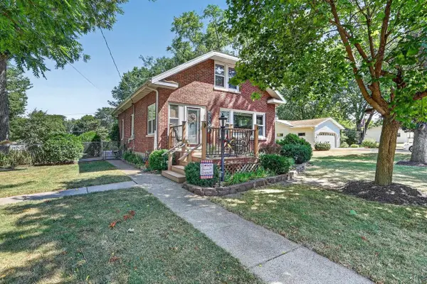 805 E Briar Lane, Beloit, WI 53511