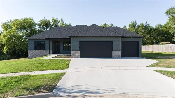 1941 Sequoia Drive, Janesville, WI 53545