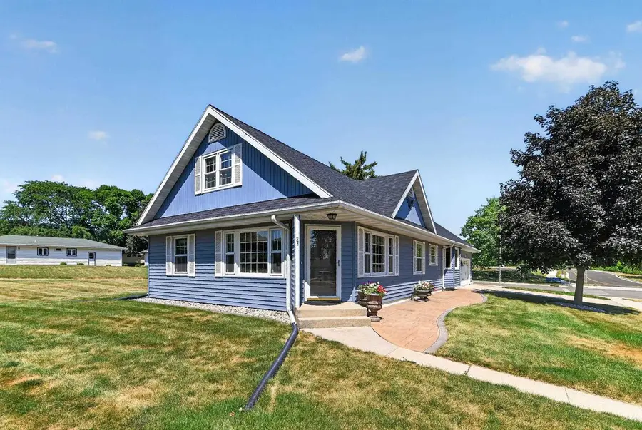 101 8th Street, Waunakee, WI 53597 - #3