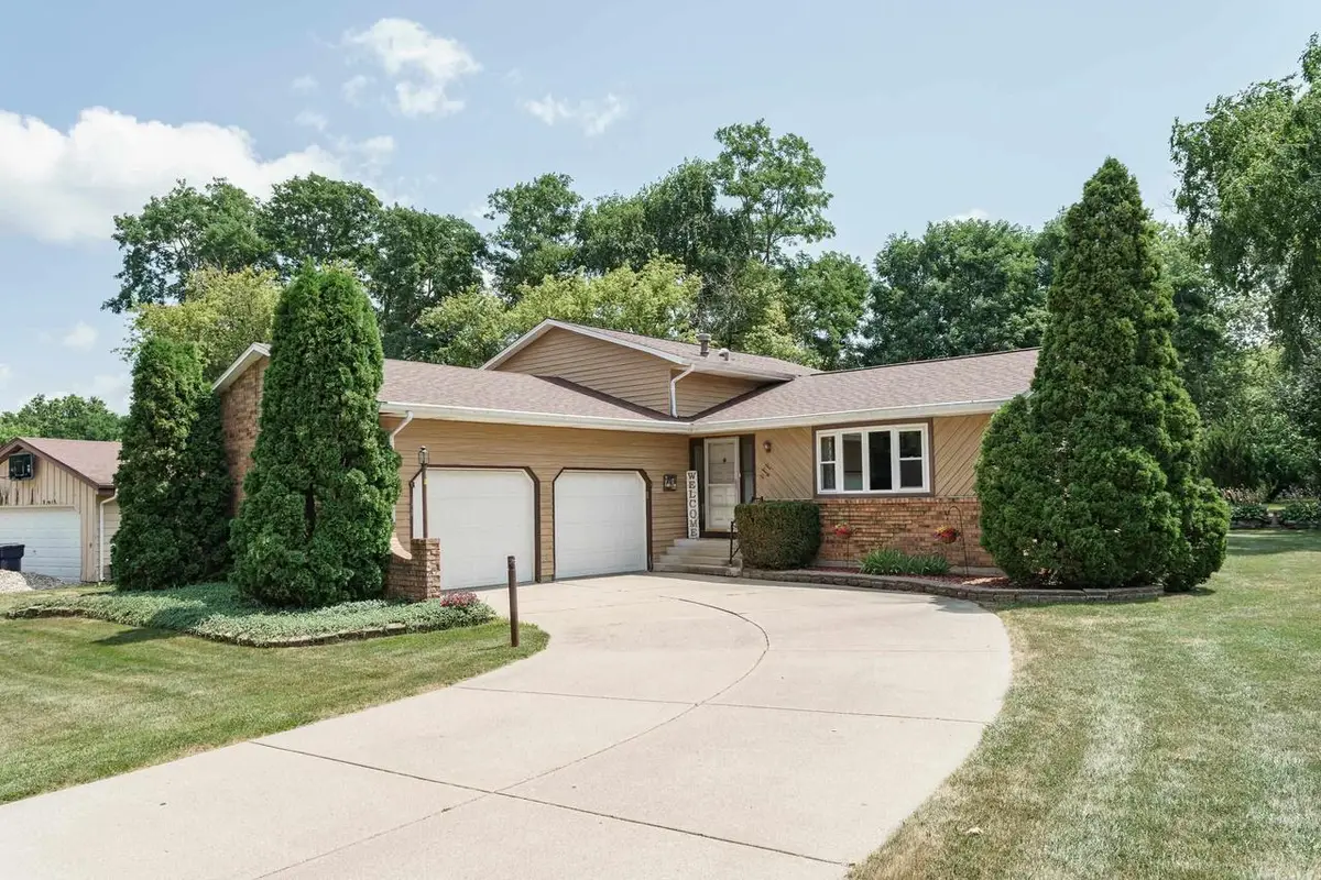 126 Waveland Road, Janesville, WI 53548 - #1