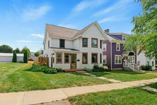 105 S 4th Street, Mount Horeb, WI 53572