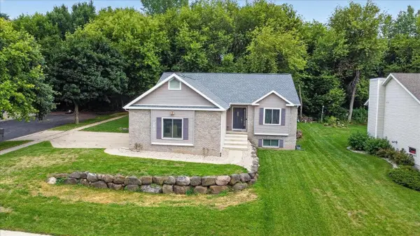 243 Parador Place, Cottage Grove, WI 53527