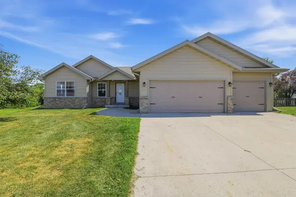 105 Honeycrisp Drive, Beaver Dam, WI 53916