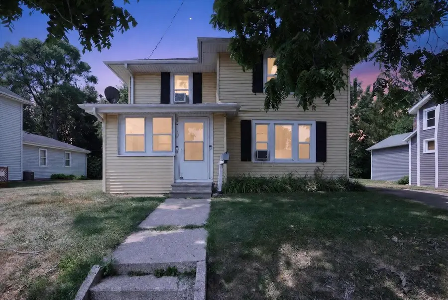 115 N Chatham Street, Janesville, WI 53548 - #2