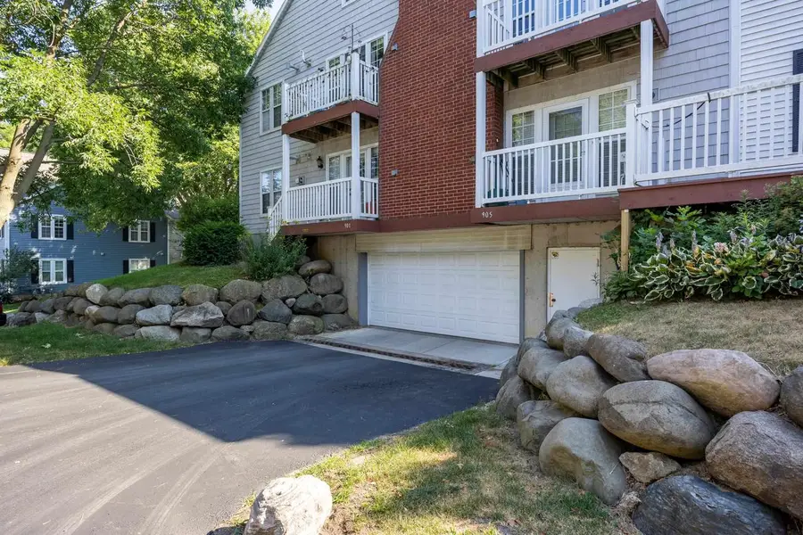 905 Harbor House Drive #4, Madison, WI 53719 - #2