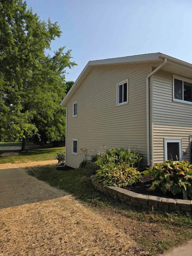 5802 Sauk Lane, McFarland, WI 53558 - #2