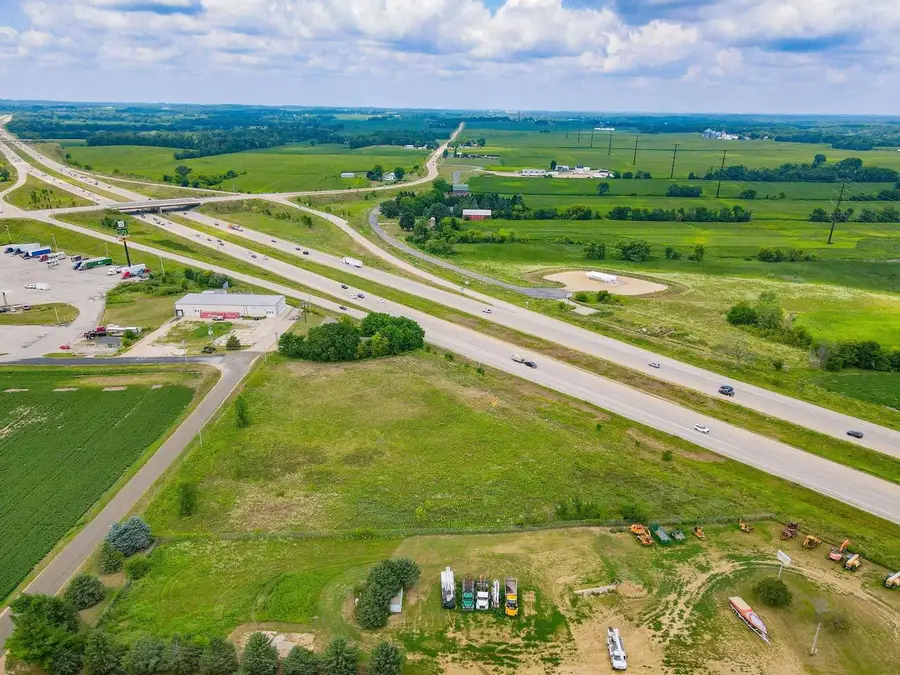 L1 Haugen, Edgerton, WI 53534 - #3