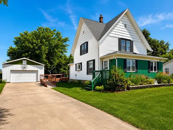 507 Galena Road, Footville, WI 53537