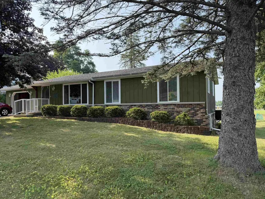 1130 Borland Court, Reedsburg, WI 53959 - #2