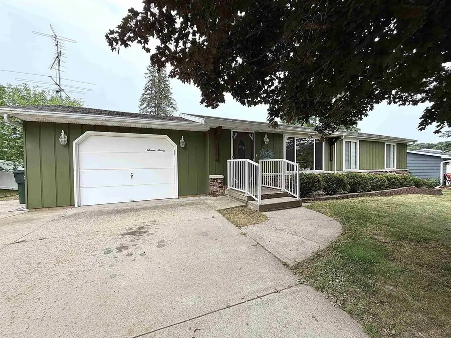 1130 Borland Court, Reedsburg, WI 53959 - #3