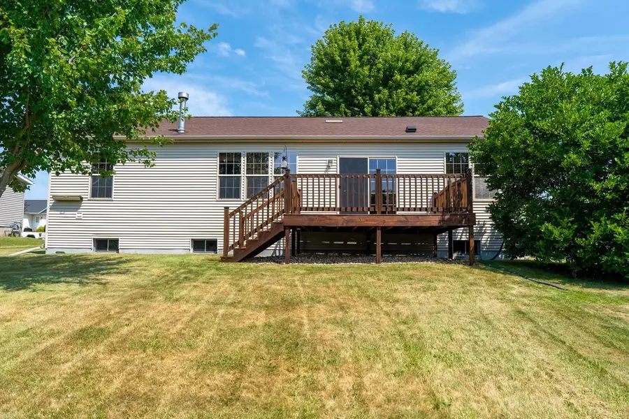 511 White Spruce Avenue, Baraboo, WI 53913 - #2