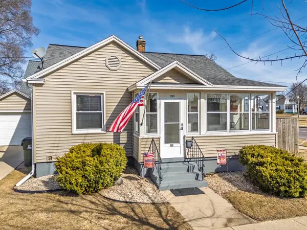 201 W Burns Street, Portage, WI 53901