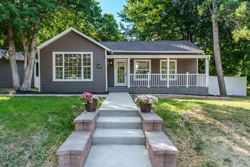445 Bostwick Avenue, Janesville, WI 53545 - #2